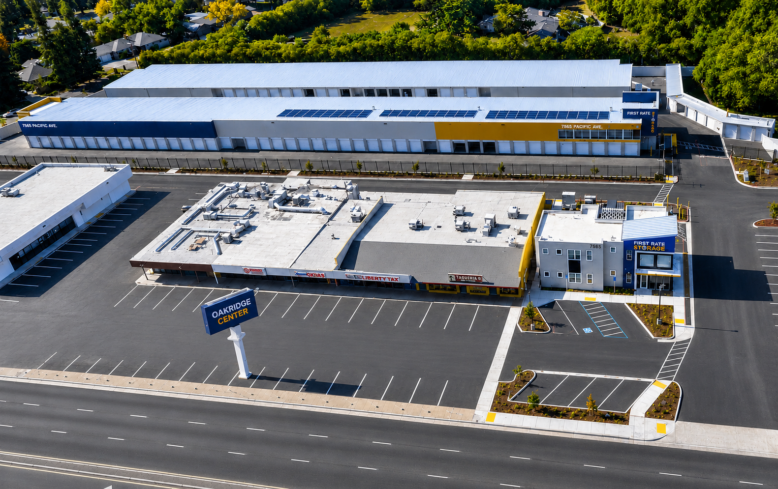 First Rate Storage - Stockton 7565 Pacific Avenue Stockton, CA 95207